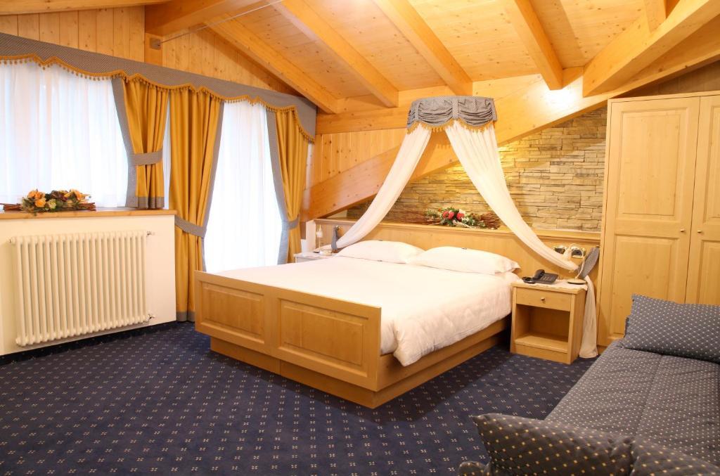 Hotel Gran Vacanze Rooms & Apartments Dimaro Εξωτερικό φωτογραφία