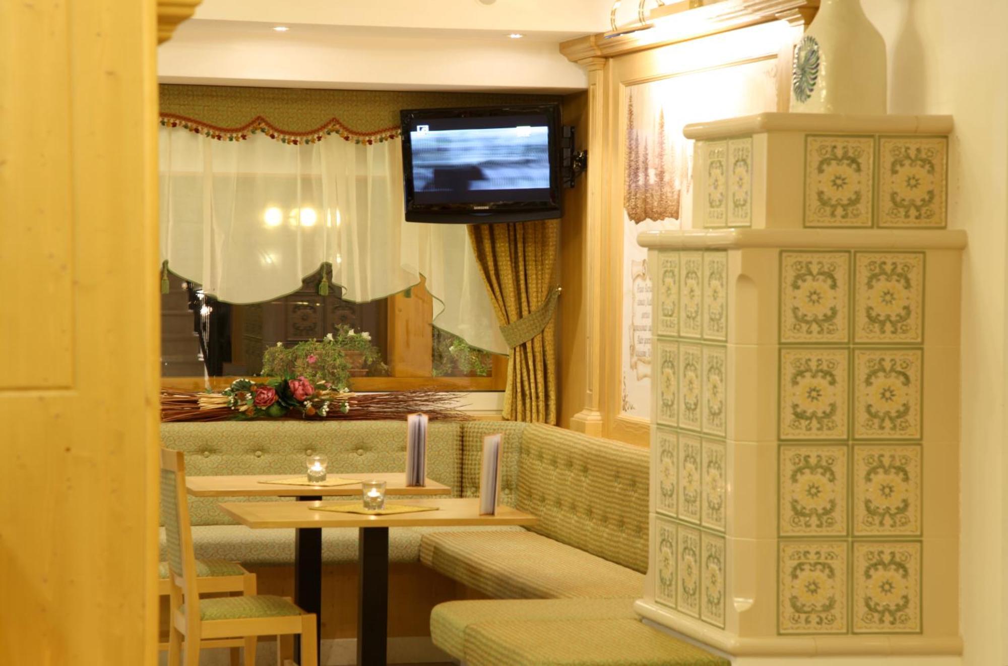 Hotel Gran Vacanze Rooms & Apartments Dimaro Εξωτερικό φωτογραφία